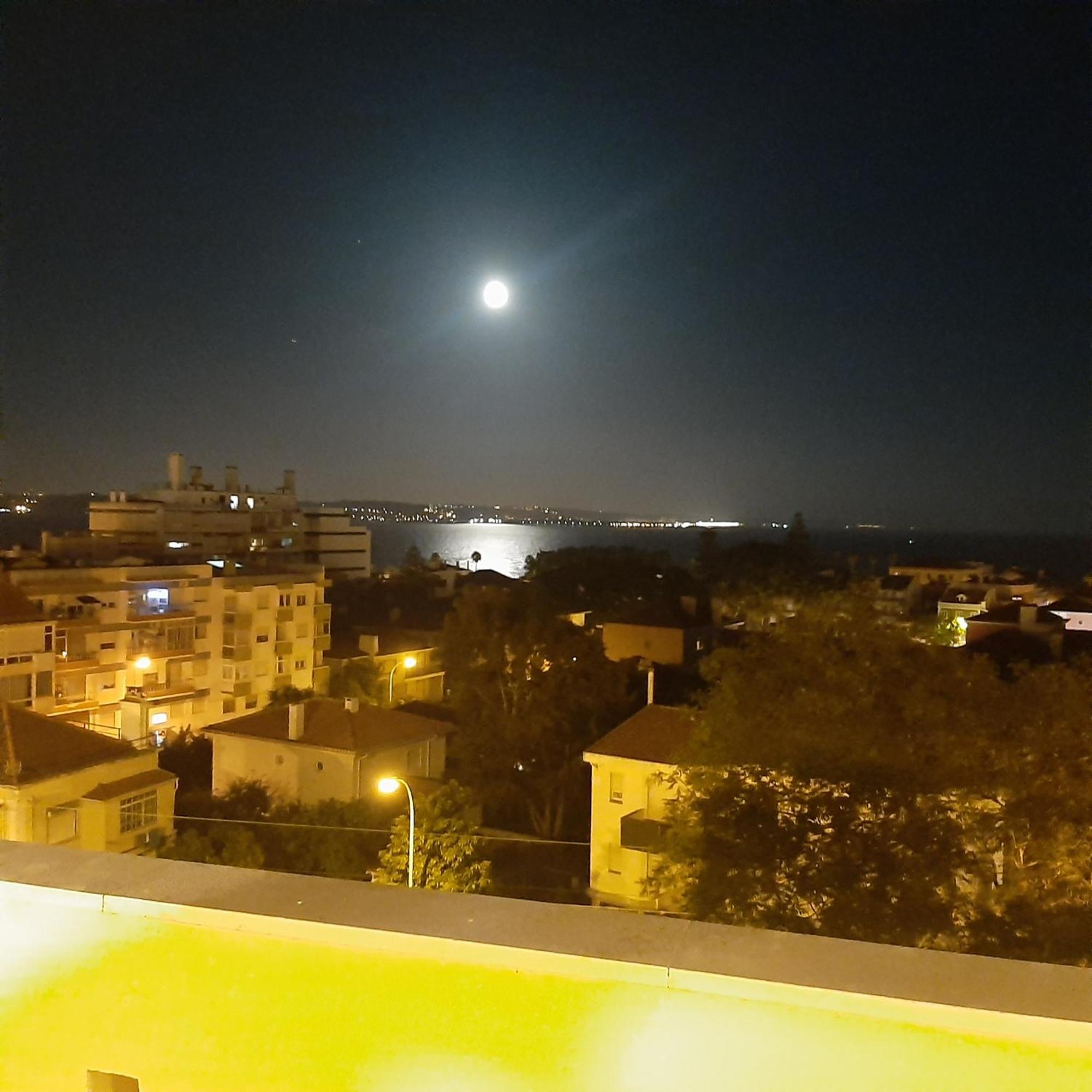 Top Sea View Lisboa - Apartment - 2Rooms Paco de Arcos Luaran gambar